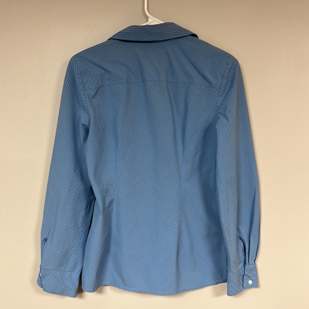 Gap Long Sleeve Collared Button Down Tailored Str… - image 3